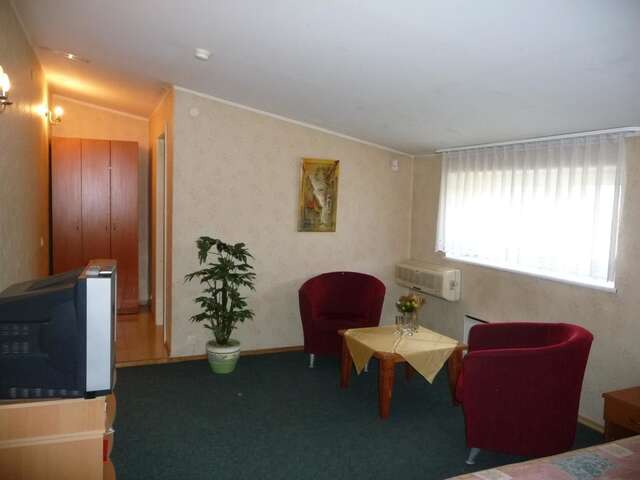 Гостевой дом Motel Tėvynė Каунас-12